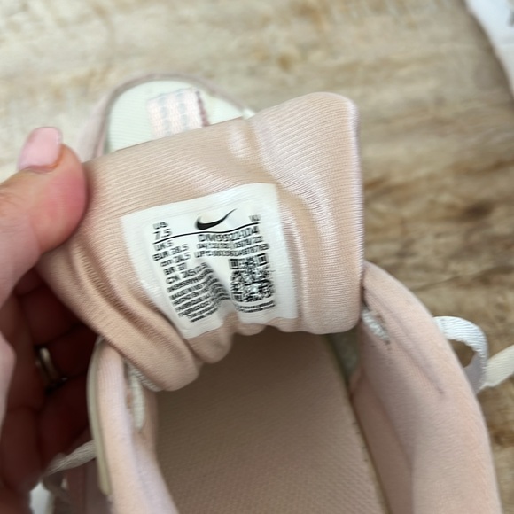 Nike Air Max 90 Futura Sneakers {Summit White/Barely Rose} 7.5 - Picture 11 of 14